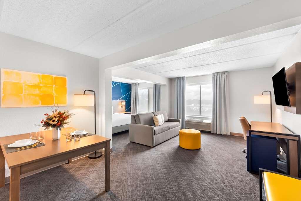 Comfort Suites Austin Airport Quarto foto